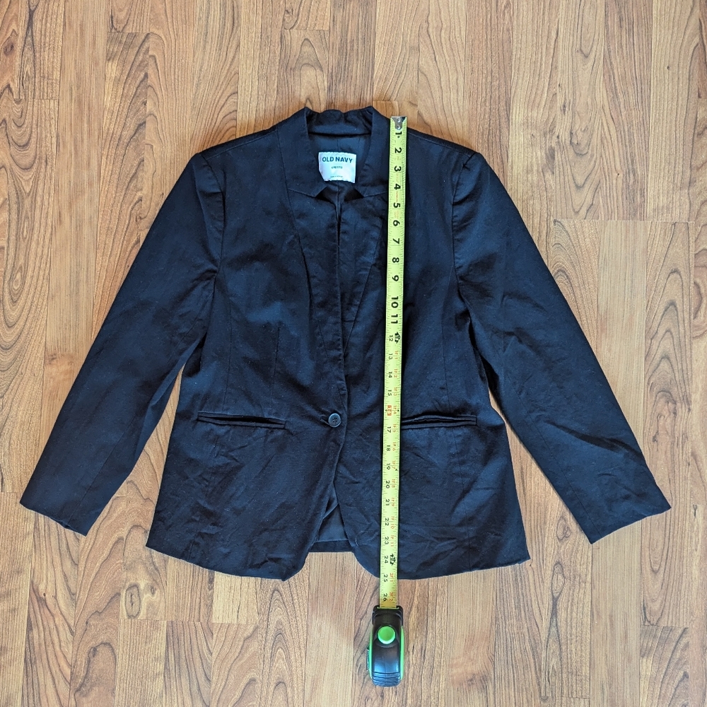 Old Navy Pixie Blazer in Black, Petite Small - Picture 5 of 9